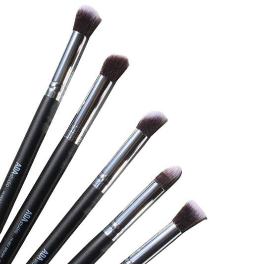 AOA 10-Piece Hi-DEF Brush Set | Makeup Pouch Included