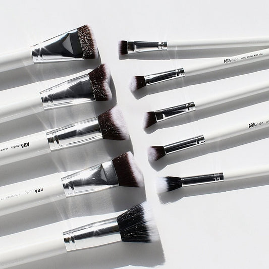AOA 10-Piece Sculpting Brush Set | Makeup Pouch Included
