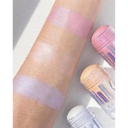 Milk Makeup Holographic Highlighter Stick Supernova 7.1 g / 0.25 oz.
