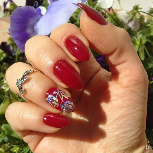 Essence Shine Last & Go Gel Nail Polish DO YOU SPEAK LOVE
