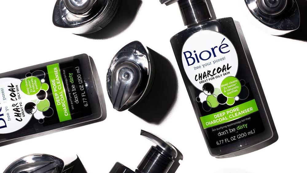 Biore Deep Pore Charcoal Cleanser 200ml