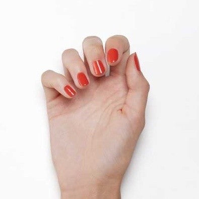 Essence Shine Last & Go Gel Nail Polish HEAT IS ON