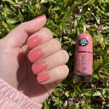 Essence Shine Last & Go Gel Nail Polish STEP IN TIME